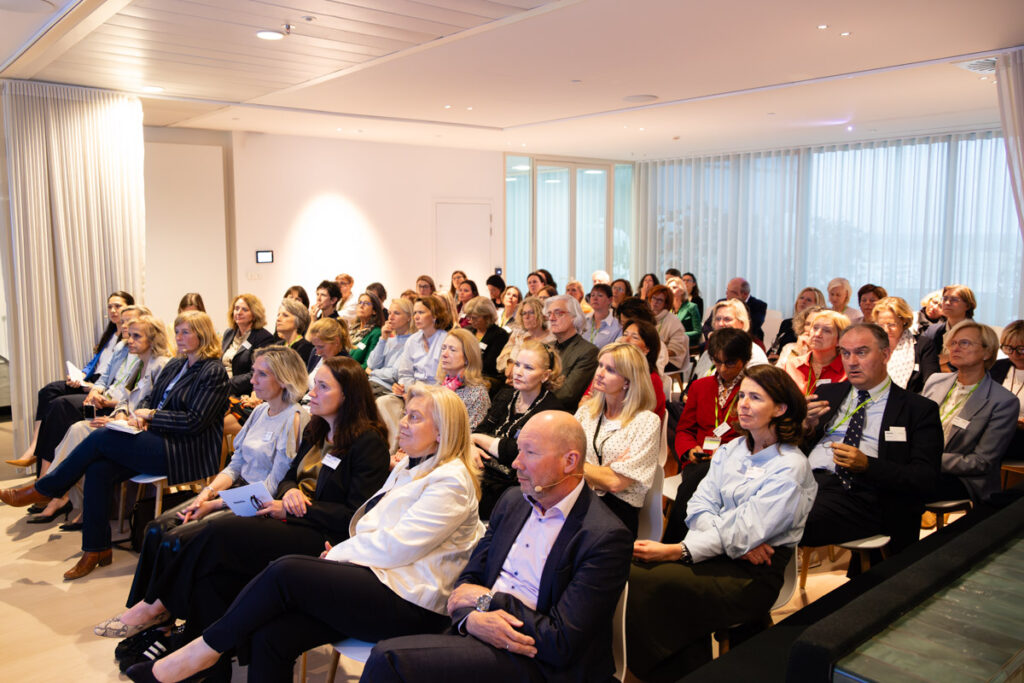 Discover the gallery of our co-hosted event at Deloitte on 12 May! picture